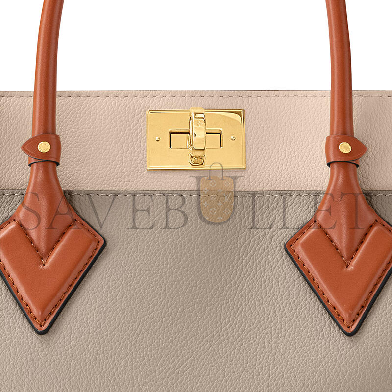 LOUIS VUITTON ON MY SIDE MM M53825 (30.5*24.5*14cm) LOUIS VUITTON ON MY SIDE MM M53825 (30.5*24.5*14cm)